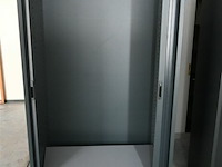 Metalen dossierkast met roldeuren - afbeelding 2 van  4