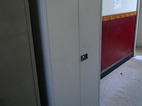 Metalen dossierkast
