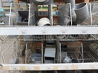 Metalen draadmanden + inhoud pvc koppelstukken - afbeelding 5 van  7