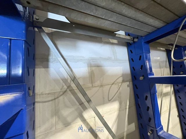 Metalen draagarmstelling - afbeelding 9 van  9