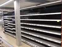 Metalen dubbelwandige winkelrek