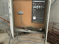 Metalen elektriciteitskast - afbeelding 2 van  2