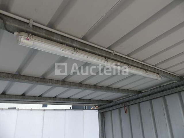 Metalen fietsenloods - afbeelding 7 van  12