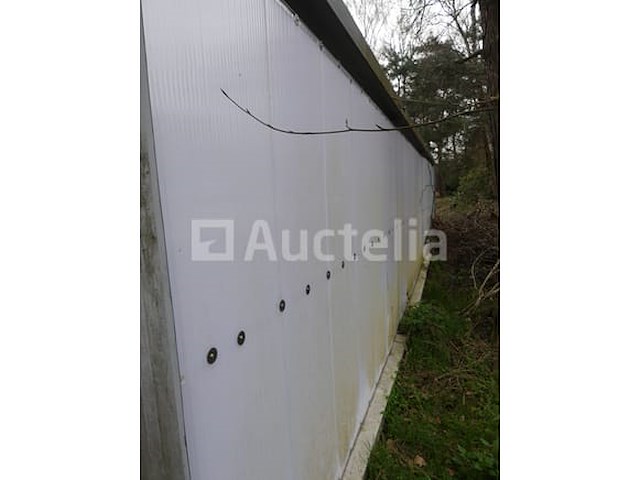 Metalen fietsenloods - afbeelding 8 van  12