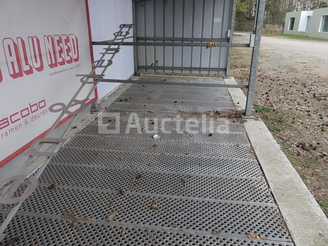 Metalen fietsenloods - afbeelding 12 van  12