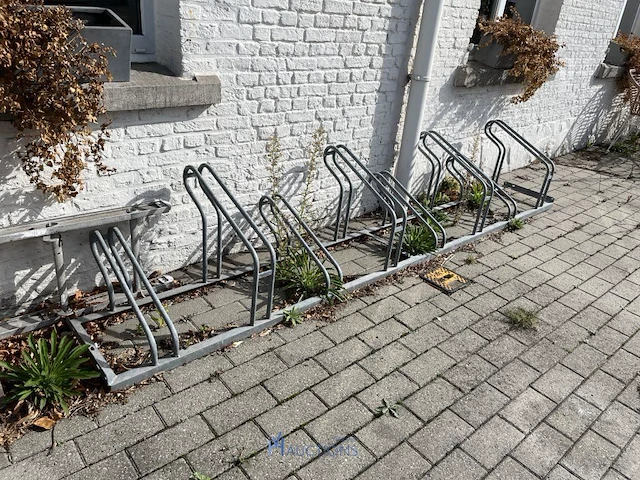 Metalen fietsenrek - afbeelding 2 van  2