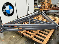 Metalen frame (12x) - afbeelding 1 van  6