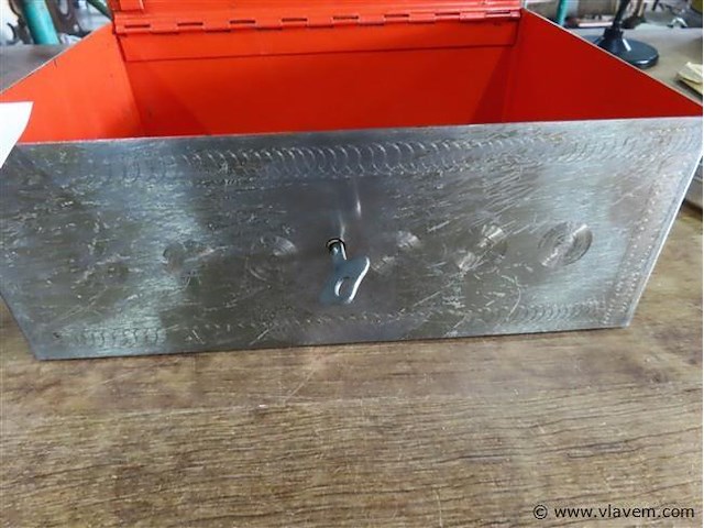 Metalen geldkoffer met sleutel - afbeelding 2 van  3