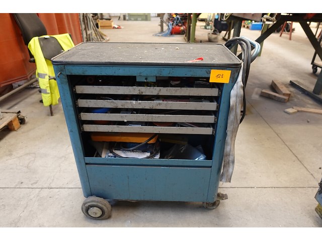 Metalen gereedschapswagen - afbeelding 1 van  8