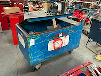 Metalen gereedschapswagen - afbeelding 2 van  7