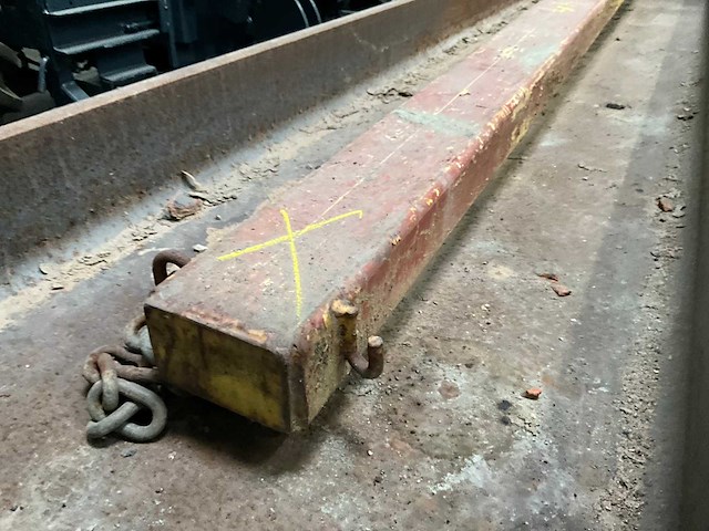 Metalen hijs/draag constructie - afbeelding 12 van  15