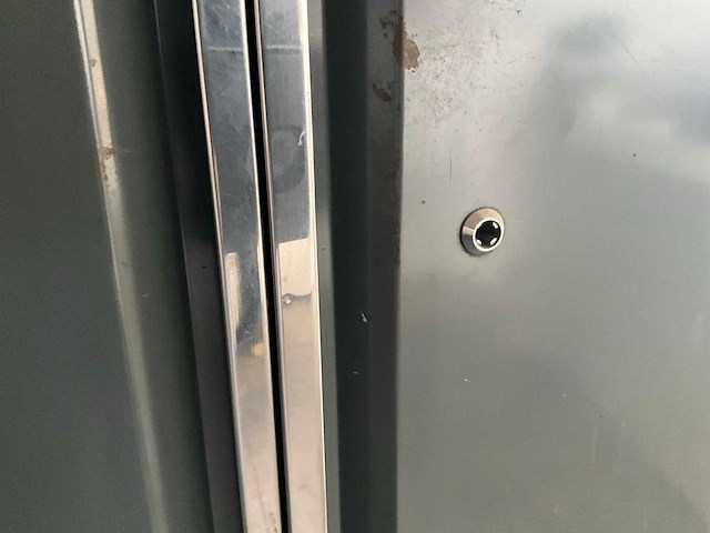 Metalen hoge dossierkast - afbeelding 3 van  6