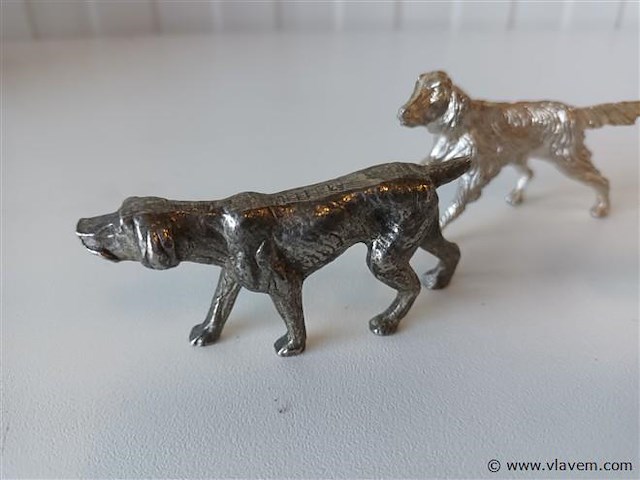 Metalen hondjes. 3 stuks - afbeelding 2 van  3