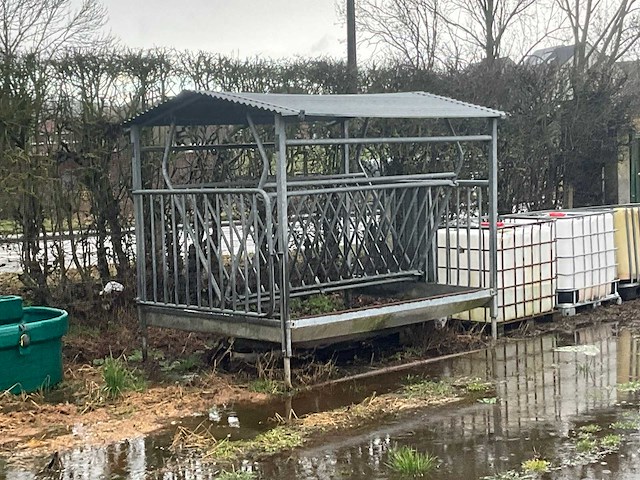 Metalen hooiruif - afbeelding 2 van  9