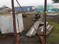 Metalen houder - afbeelding 1 van  2