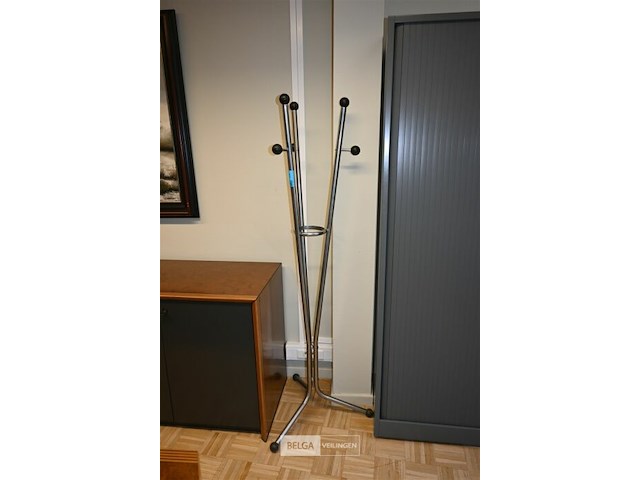 Metalen kapstok - afbeelding 1 van  4