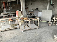 Metalen kar (3x) + 2 metalen schragen