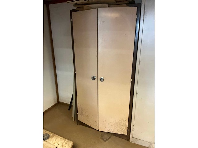 Metalen kast (3x) - afbeelding 6 van  7
