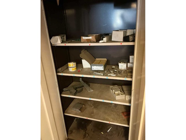 Metalen kast (3x) - afbeelding 7 van  7