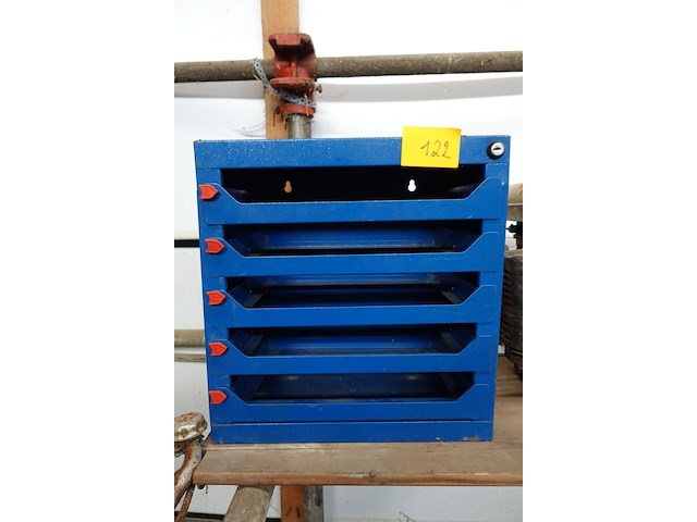 Metalen kast b.42cm - h.43cm - d.25cm - afbeelding 1 van  4