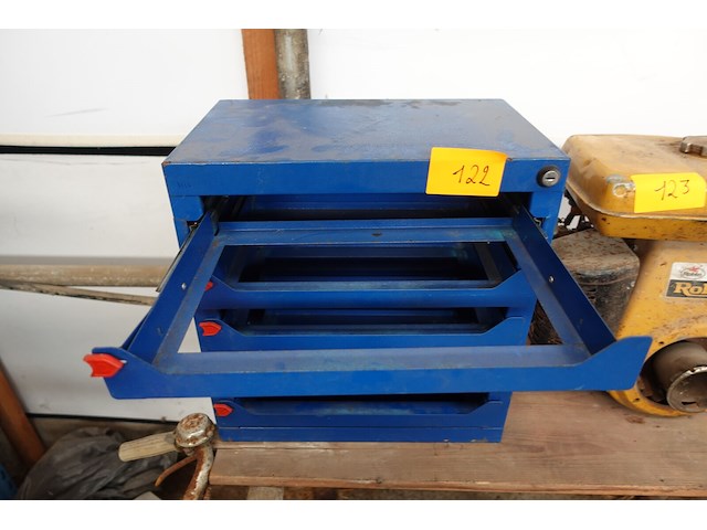 Metalen kast b.42cm - h.43cm - d.25cm - afbeelding 4 van  4