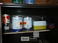 Metalen kast + inhoud - afbeelding 3 van  6