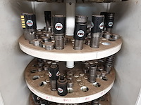 Metalen kast met inhoud - afbeelding 5 van  6