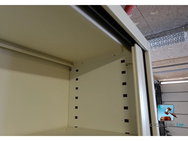 Metalen kast met luiken - afbeelding 4 van  8