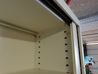 Metalen kast met luiken - afbeelding 4 van  8