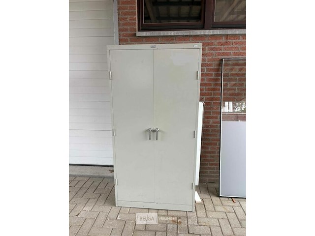 Metalen kast - afbeelding 1 van  2