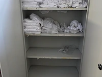 Metalen kast - afbeelding 2 van  2