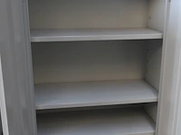 Metalen kast - afbeelding 2 van  2