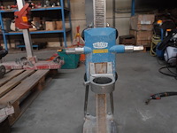 Metalen kernboorstatief tyrolit - afbeelding 1 van  3