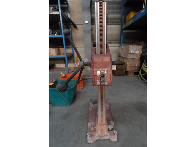 Metalen kernboorstatief - afbeelding 1 van  3