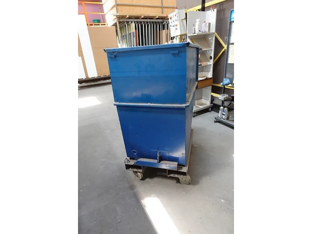 Metalen kipbak - afbeelding 2 van  4