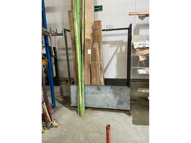 Metalen kist - afbeelding 2 van  6