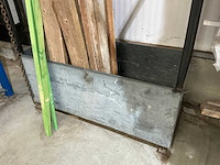 Metalen kist - afbeelding 4 van  6