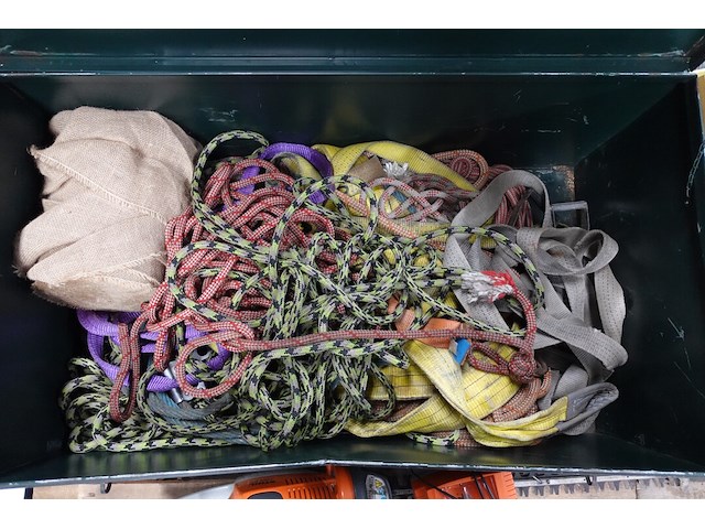 Metalen kist - afbeelding 4 van  4