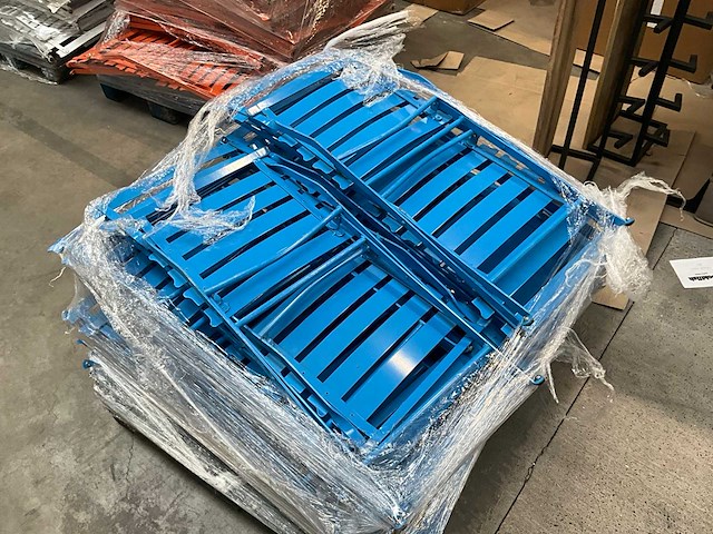 Metalen klapstoel (23x) - afbeelding 3 van  5