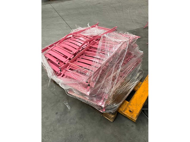Metalen klapstoel (24x) - afbeelding 5 van  5