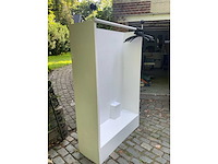 Metalen kleerkast - afbeelding 2 van  2