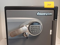 Metalen kluis sentrysafe - afbeelding 1 van  9