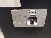 Metalen kluis - afbeelding 3 van  7