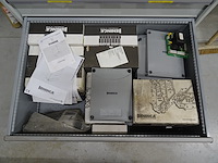 Metalen ladekast lista + inhoud - afbeelding 2 van  10