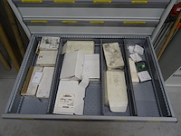 Metalen ladekast lista + inhoud - afbeelding 7 van  10