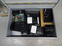 Metalen ladekast lista + inhoud - afbeelding 2 van  10