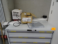 Metalen ladekast lista + inhoud - afbeelding 3 van  10