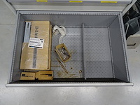 Metalen ladekast lista + inhoud - afbeelding 9 van  9