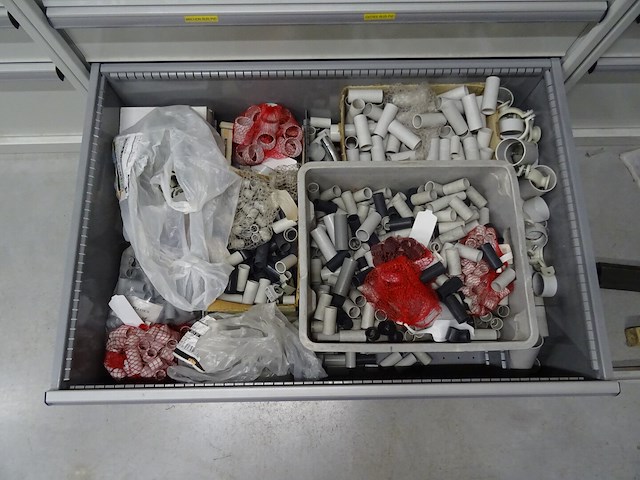 Metalen ladekast lista + inhoud - afbeelding 9 van  9