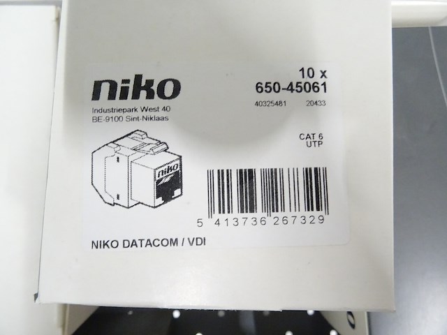 Metalen ladekast lista + inhoud - afbeelding 2 van  15